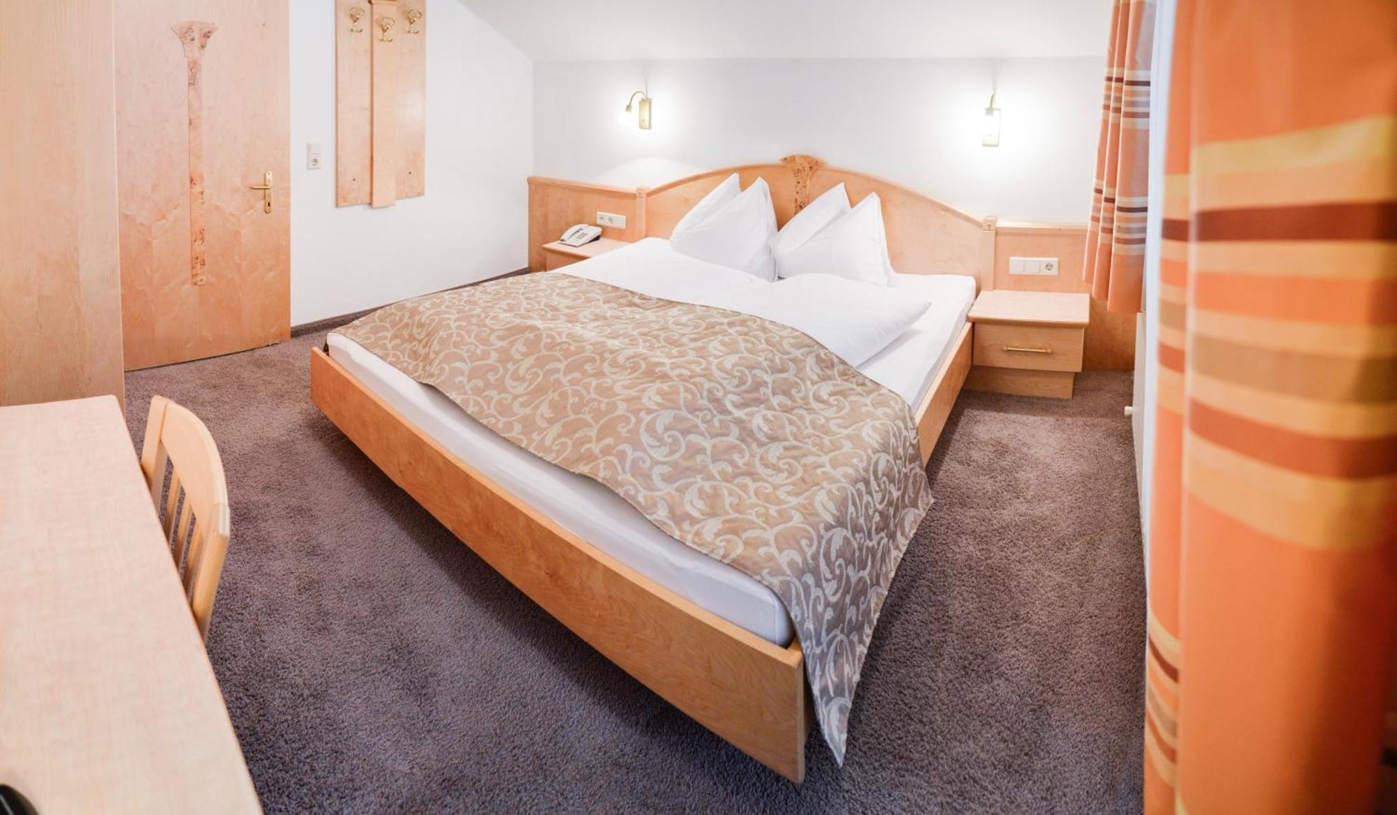 Hotel Garni Mirabell Ischgl Habitación foto